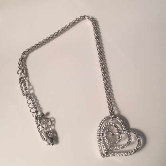 Crystals necklace - Picture 2 of 5